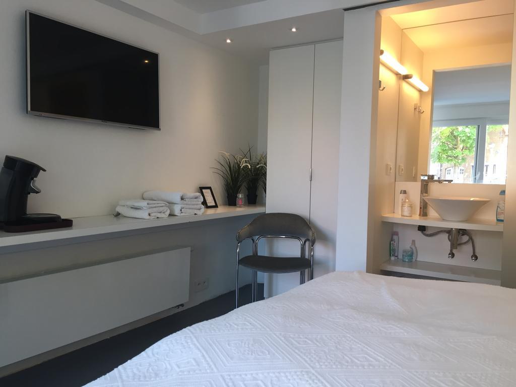 אוסטנדה Guesthouse Poppies , Free Parking מראה חיצוני תמונה