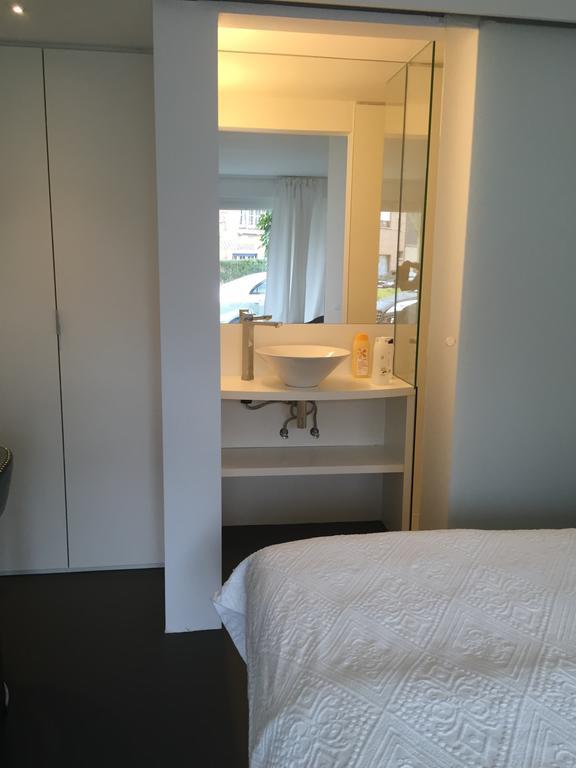 אוסטנדה Guesthouse Poppies , Free Parking מראה חיצוני תמונה