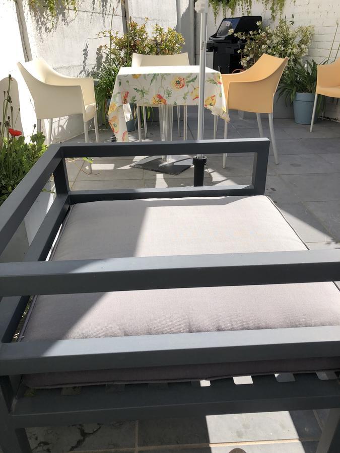 אוסטנדה Guesthouse Poppies , Free Parking מראה חיצוני תמונה